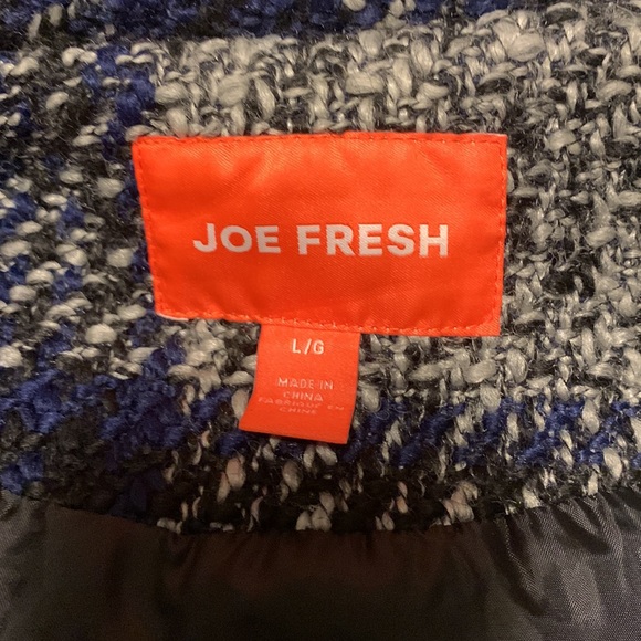 Ladies blue, black and white coat - Picture 5 of 6